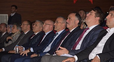 Başkan Gürkan ilçe teşkilatları ile biraraya gelmeye devam ediyor