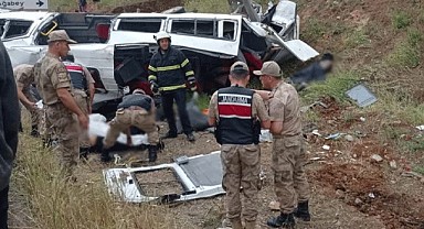 Gaziantep’te korkunç kaza! 8 kişi hayatını kaybetti